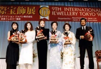日本ジュエリーベストドレッサー賞歴代受賞者