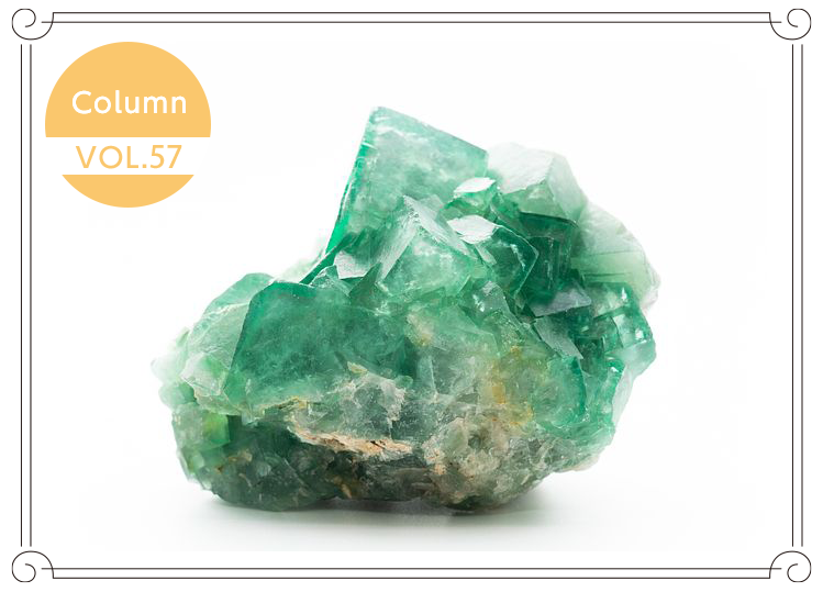 フローライト（ほたる石）はどんなパワーストーン？石の特徴や効果を