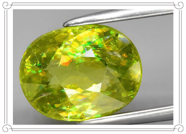 スフェーンジュエリーの選び方